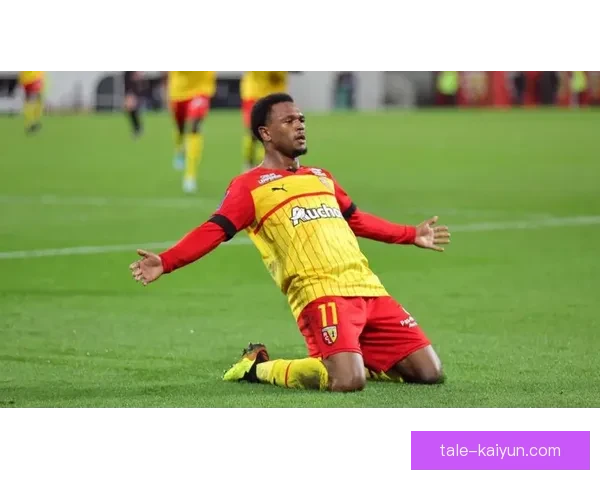 兰斯锋线表现稳健，近期状态回暖值得关注。